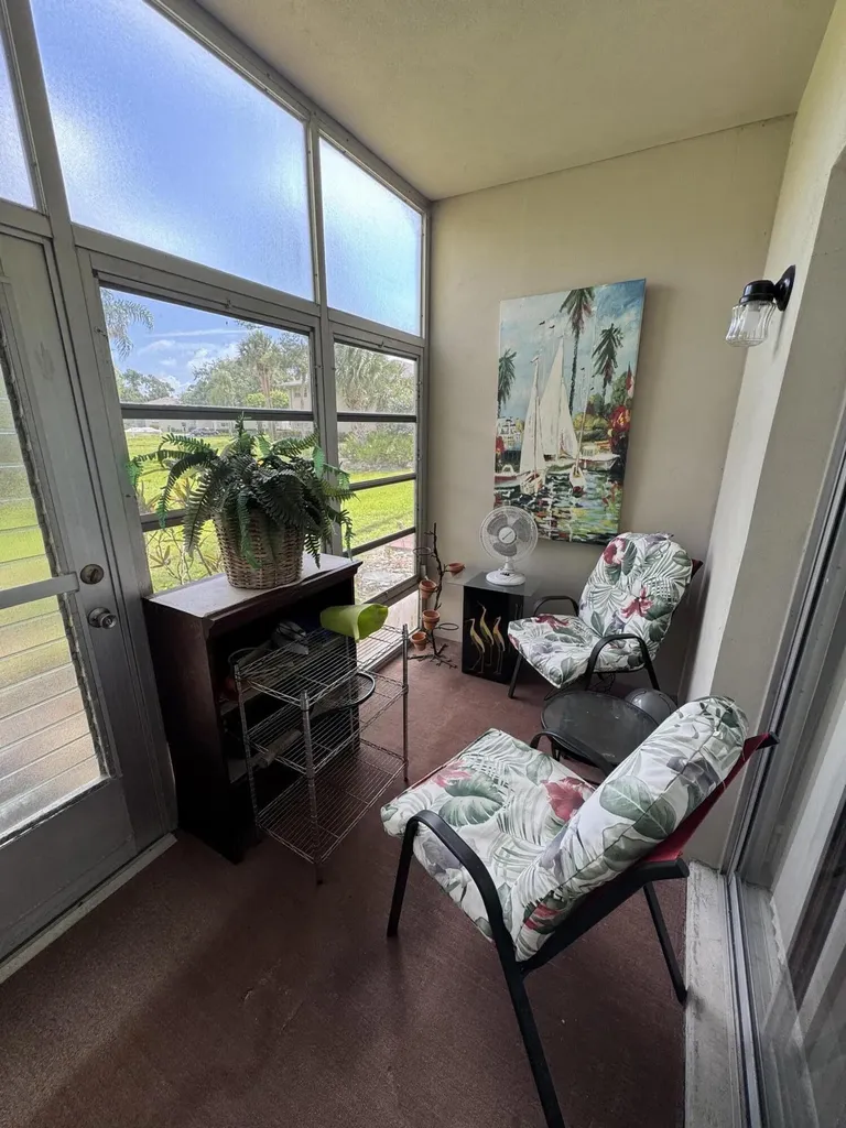 33 Lake Vista Trail Port St Lucie FL 34952