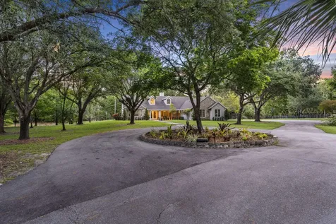 17225 Mare Lane Loxahatchee FL 33470