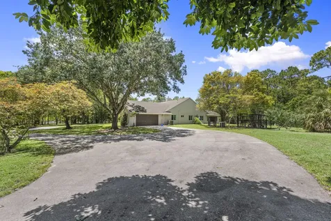 17225 Mare Lane Loxahatchee FL 33470