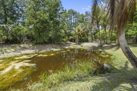 17225 Mare Lane Loxahatchee FL 33470