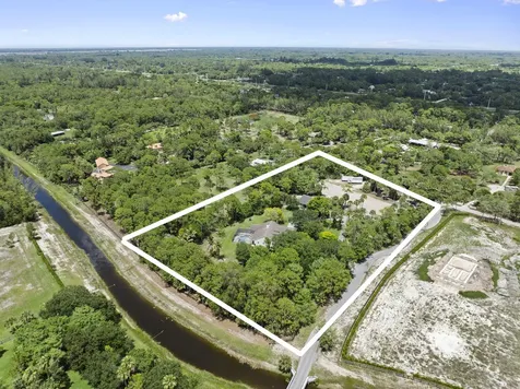 17225 Mare Lane Loxahatchee FL 33470