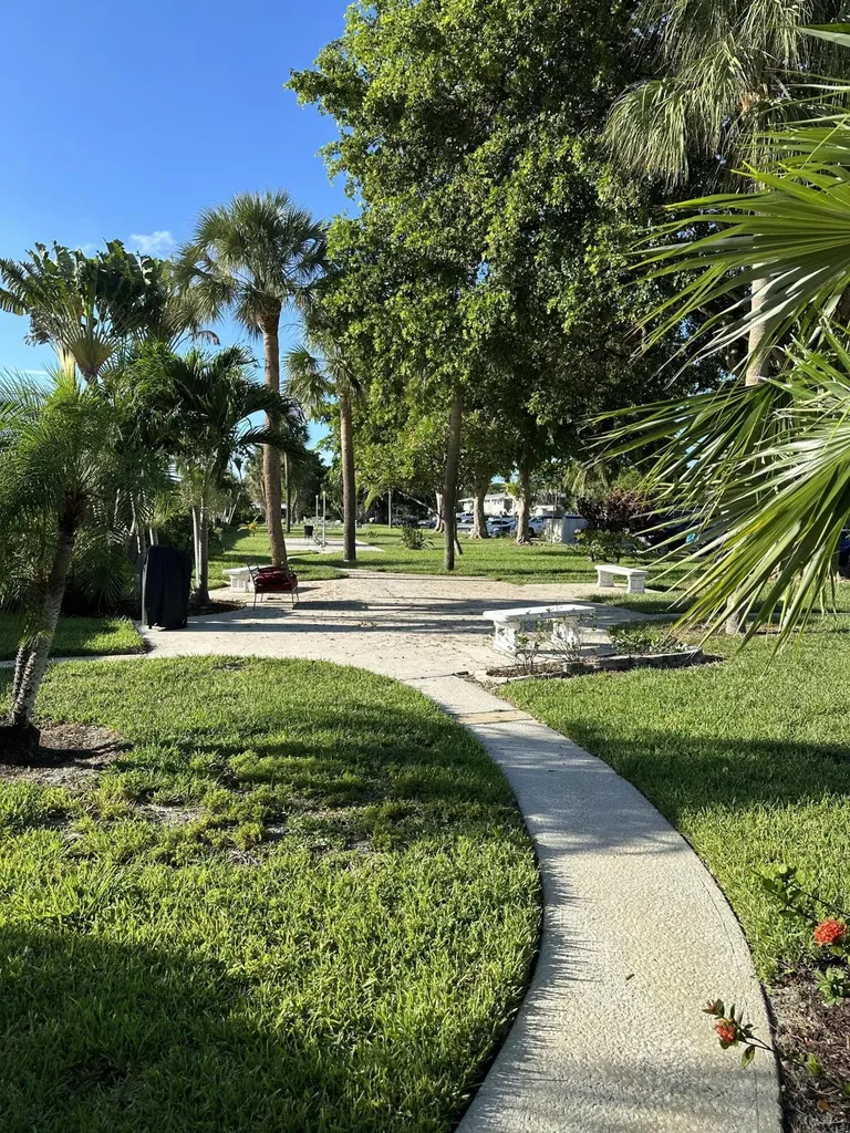 3801 NE 22nd Terrace Lighthouse Point FL 33064
