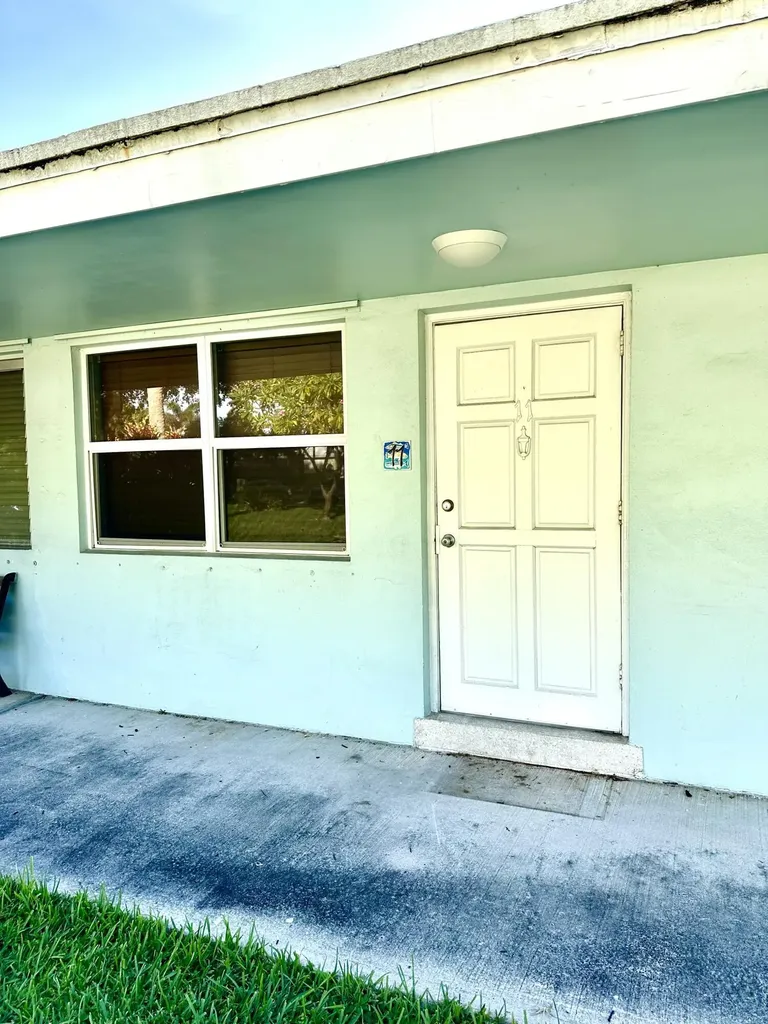 3801 NE 22nd Terrace Lighthouse Point FL 33064
