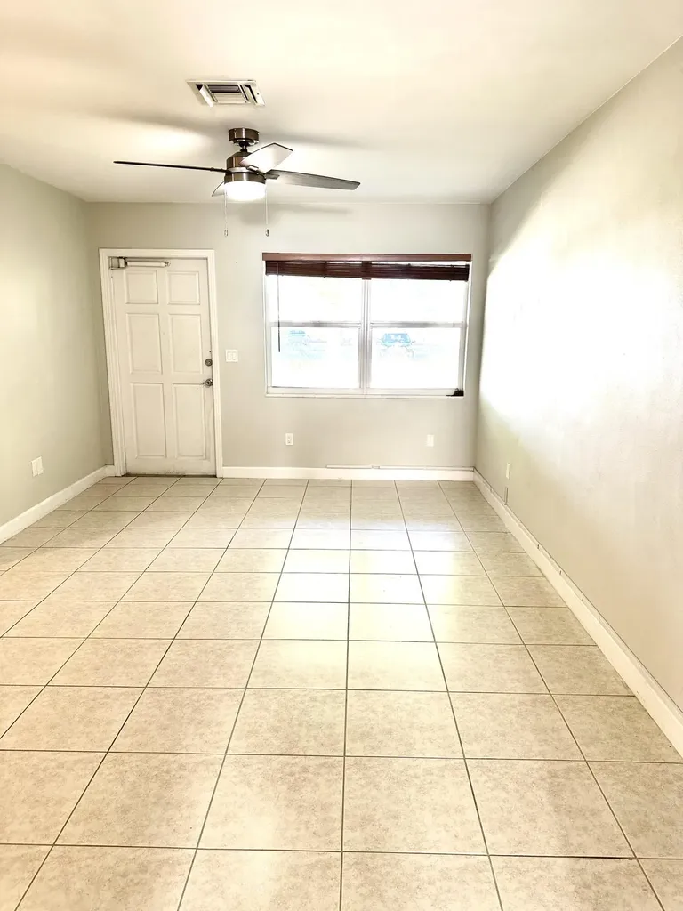 3801 NE 22nd Terrace Lighthouse Point FL 33064