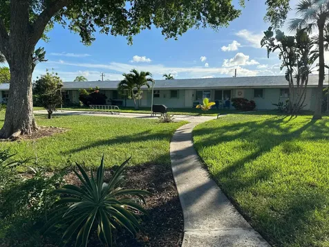 3801 NE 22nd Terrace Lighthouse Point FL 33064