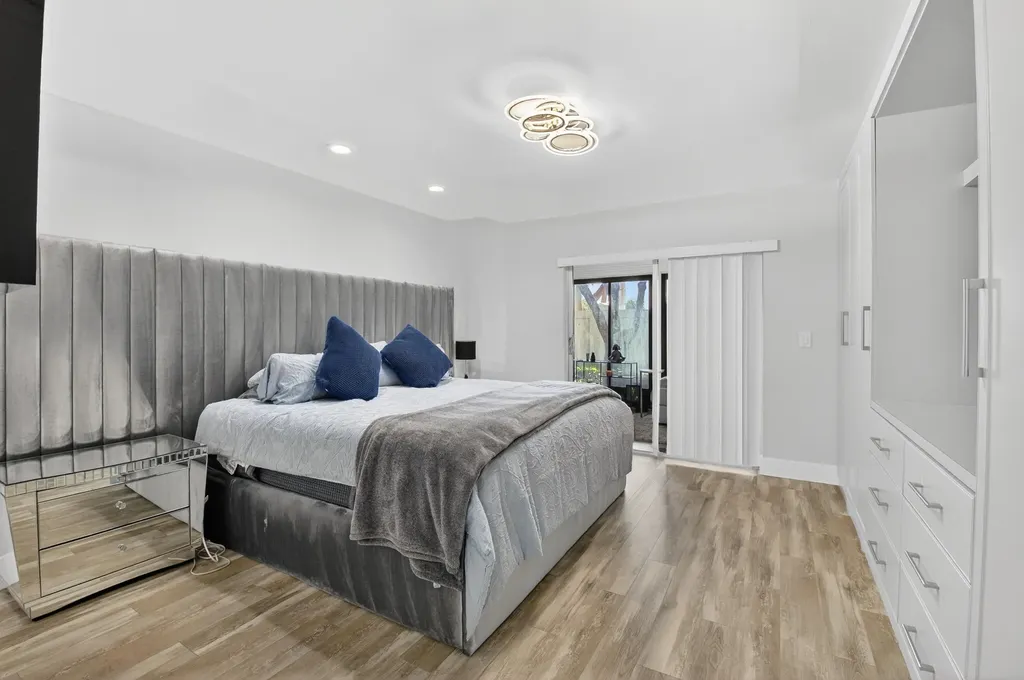 8256 Summerbreeze Lane Boca Raton FL 33496