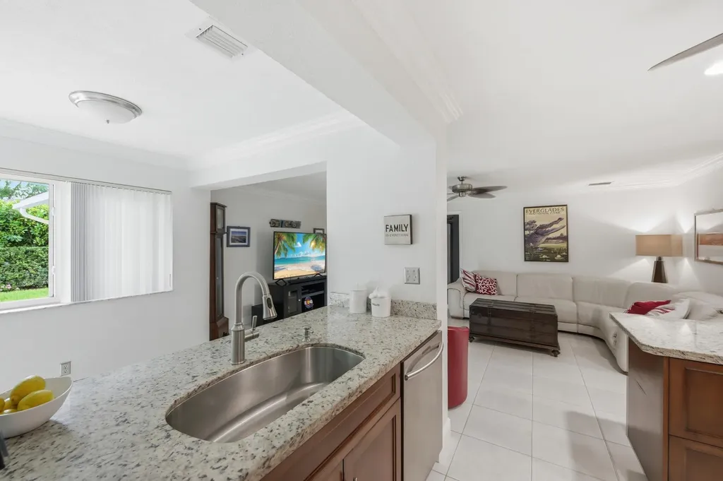 10875 NW 20th Drive Coral Springs FL 33071