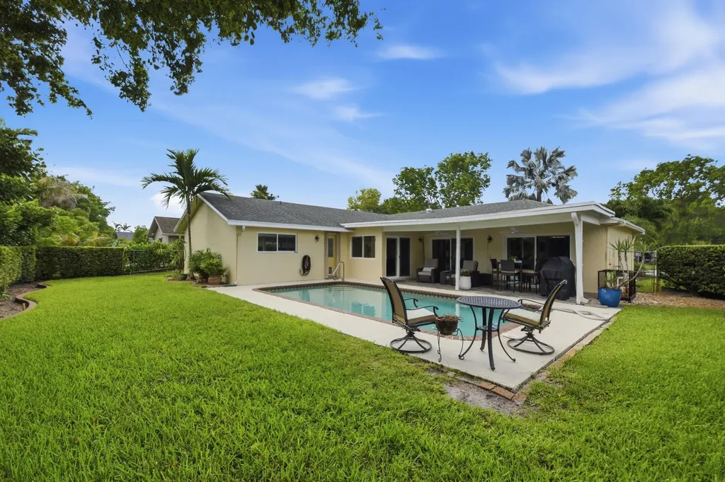 10875 NW 20th Drive Coral Springs FL 33071