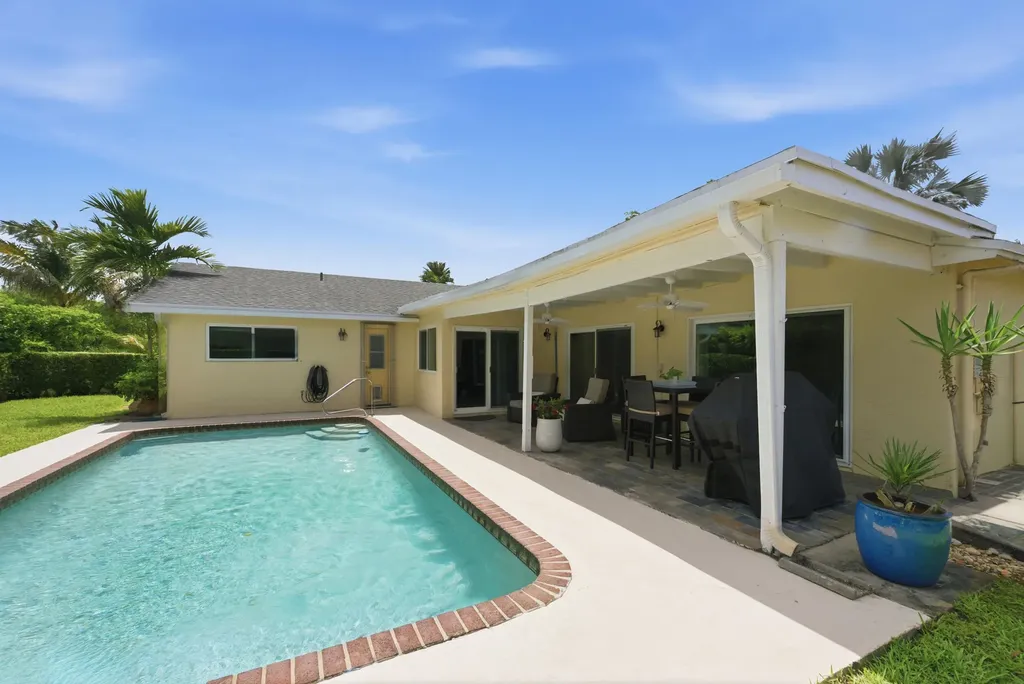 10875 NW 20th Drive Coral Springs FL 33071
