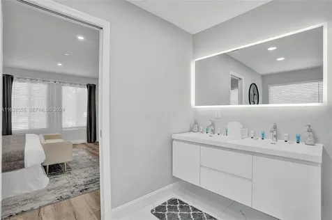 3421 Dover Road Pompano Beach FL 33062