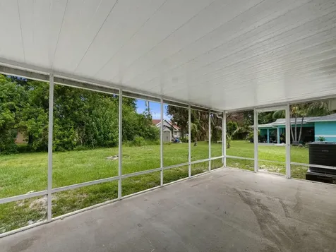 205 SW Voltair Terrace Port St Lucie FL 34984