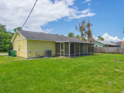205 SW Voltair Terrace Port St Lucie FL 34984