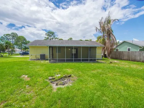 205 SW Voltair Terrace Port St Lucie FL 34984