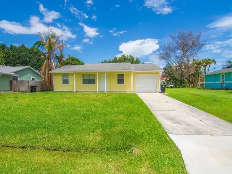 205 SW Voltair Terrace Port St Lucie FL 34984