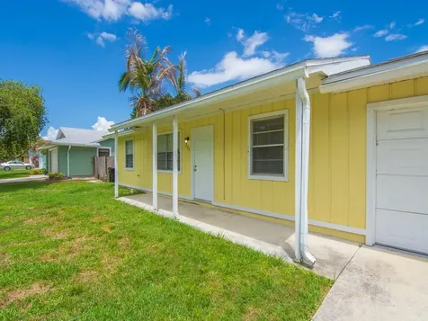 205 SW Voltair Terrace Port St Lucie FL 34984