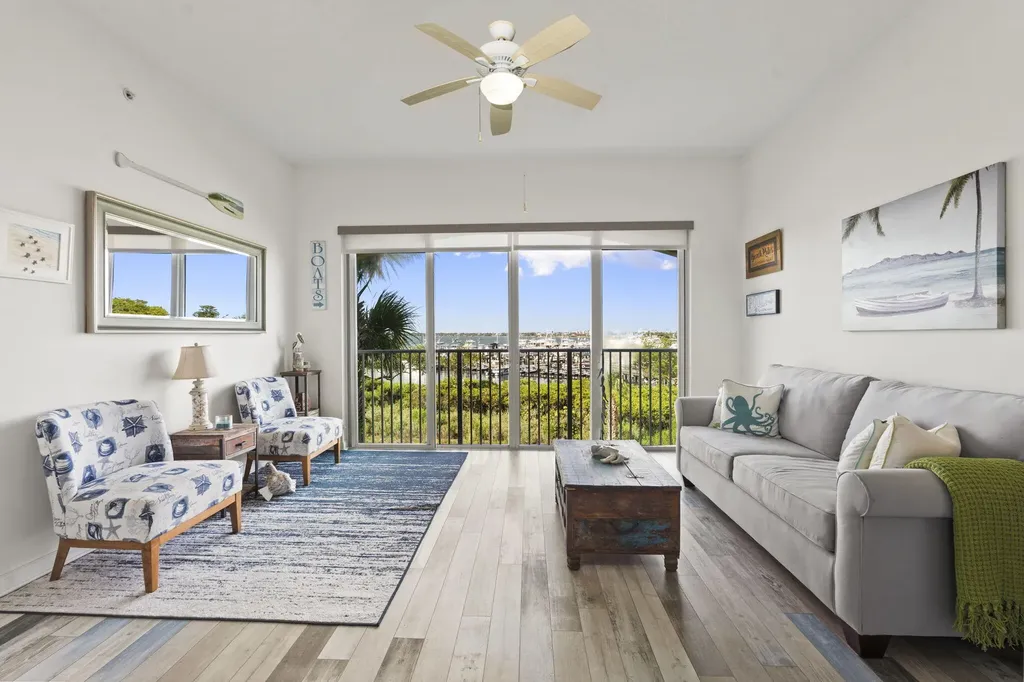 34 Harbour Isle Drive W Fort Pierce FL 34949