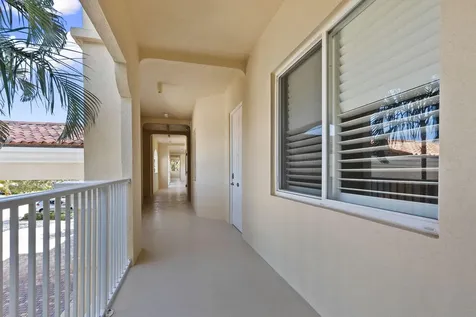 34 Harbour Isle Drive W Fort Pierce FL 34949