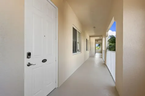 34 Harbour Isle Drive W Fort Pierce FL 34949