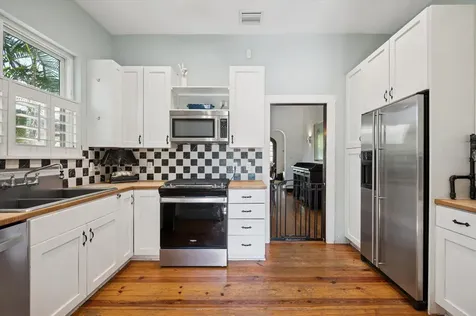 704 SE 8th Street Fort Lauderdale FL 33316