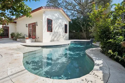 704 SE 8th Street Fort Lauderdale FL 33316