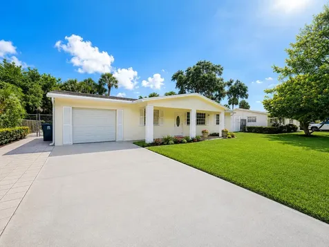 2395 Idlewild Road Palm Beach Gardens FL 33410