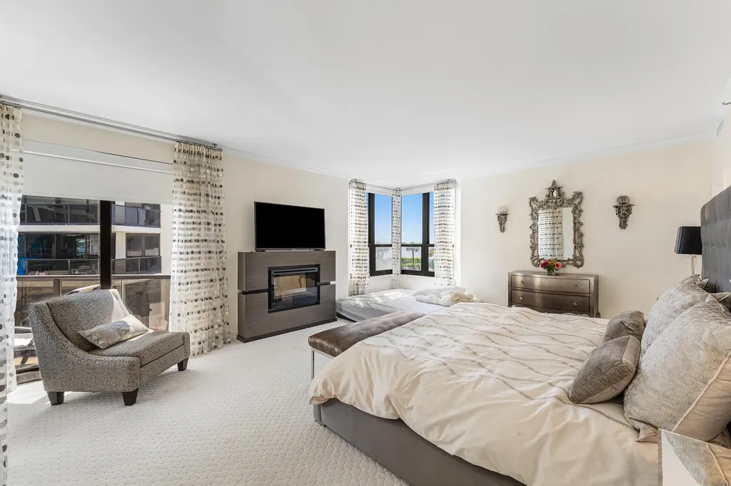 3120 S Ocean Boulevard Palm Beach FL 33480