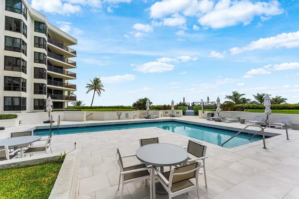 3120 S Ocean Boulevard Palm Beach FL 33480