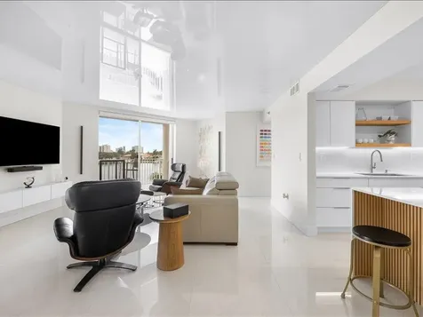 18260 N Bay Road Sunny Isles Beach FL 33160