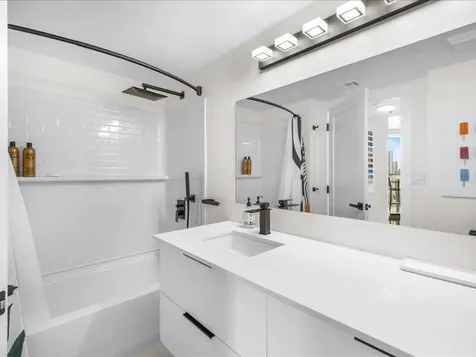 18260 N Bay Road Sunny Isles Beach FL 33160