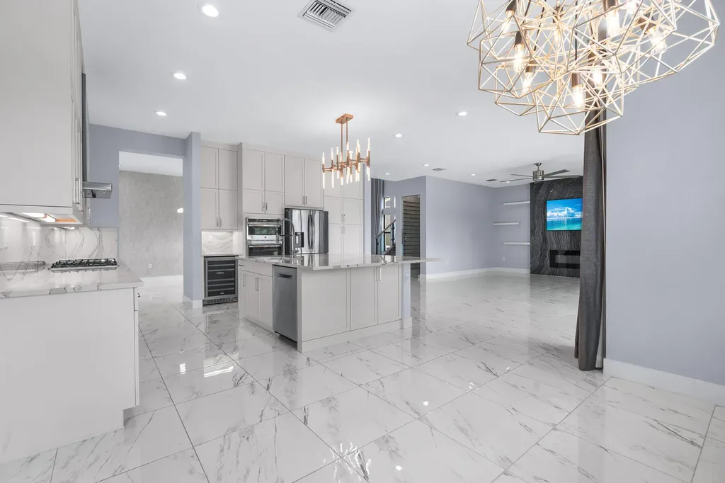 17411 Sea Blossom Way Boca Raton FL 33496