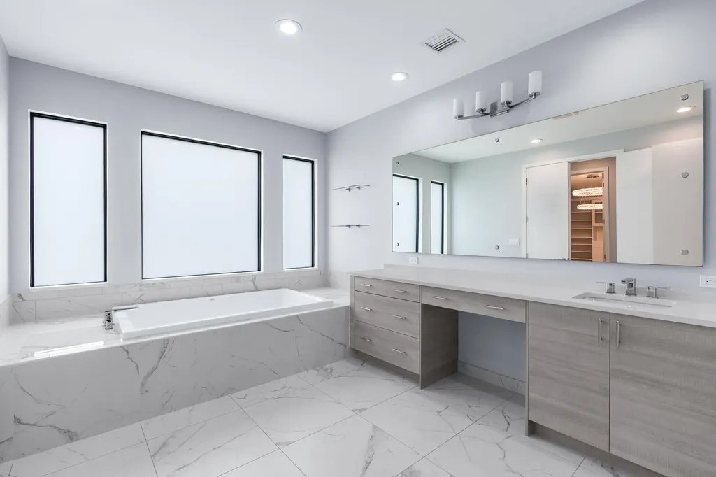 17411 Sea Blossom Way Boca Raton FL 33496