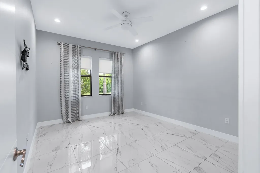17411 Sea Blossom Way Boca Raton FL 33496