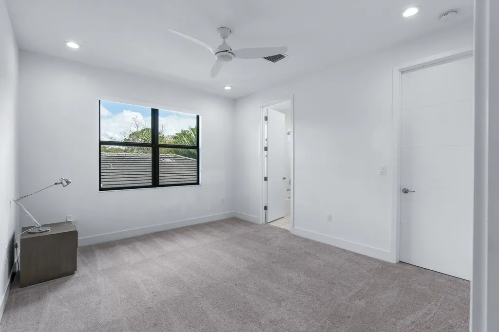 17411 Sea Blossom Way Boca Raton FL 33496