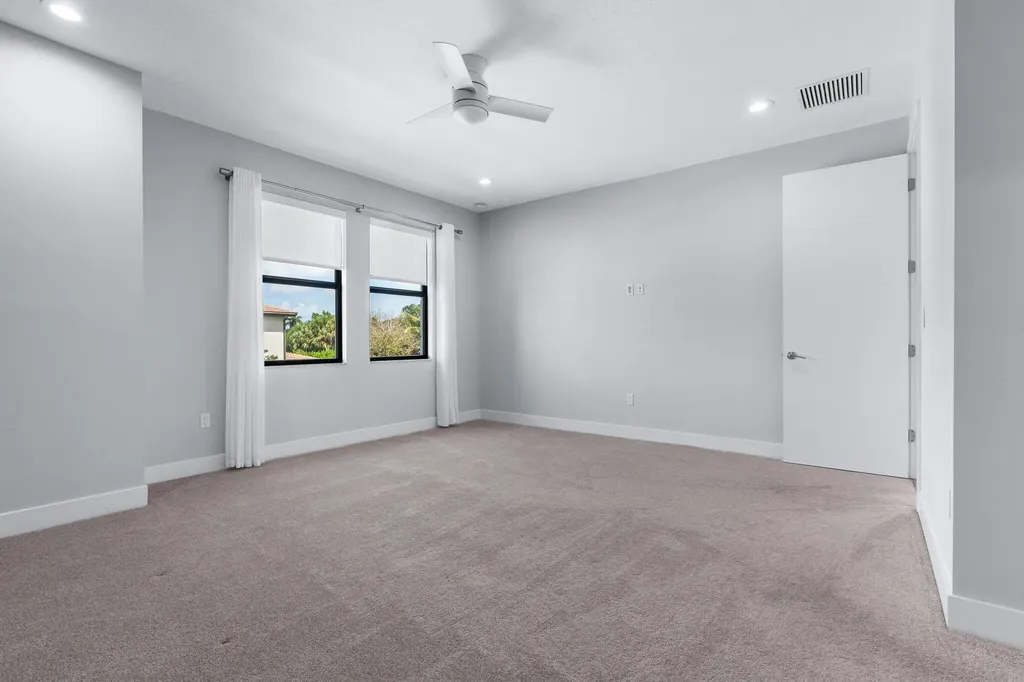 17411 Sea Blossom Way Boca Raton FL 33496