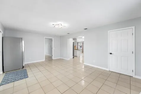 2105 Wellington Road West Palm Beach FL 33409