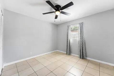 2105 Wellington Road West Palm Beach FL 33409