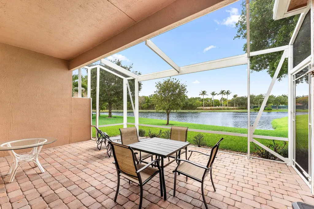 8240 Parini Way Lake Worth FL 33467