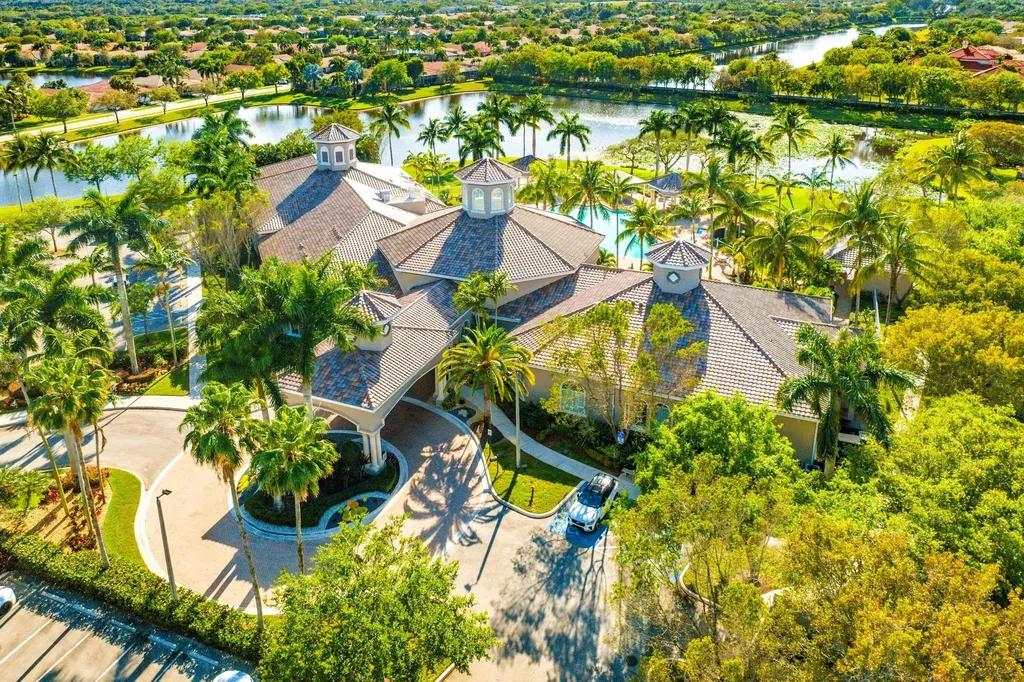 8240 Parini Way Lake Worth FL 33467
