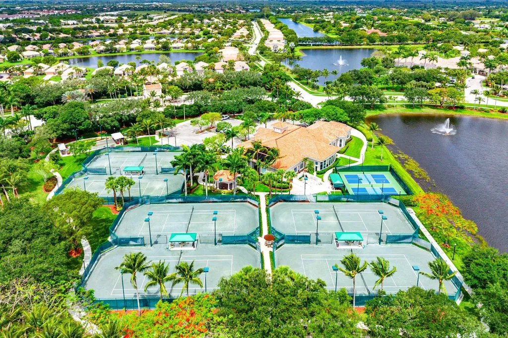 8240 Parini Way Lake Worth FL 33467