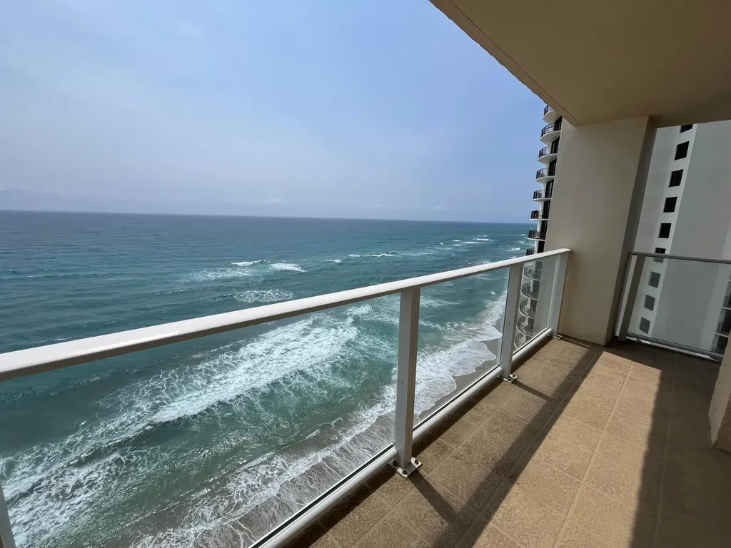 5440 N Ocean Drive Singer Island FL 33404