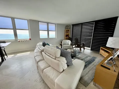 5440 N Ocean Drive Singer Island FL 33404