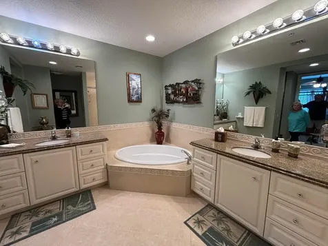 12 W Harbour Isle Drive Drive W Fort Pierce FL 34949