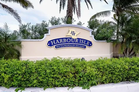 12 W Harbour Isle Drive Drive W Fort Pierce FL 34949