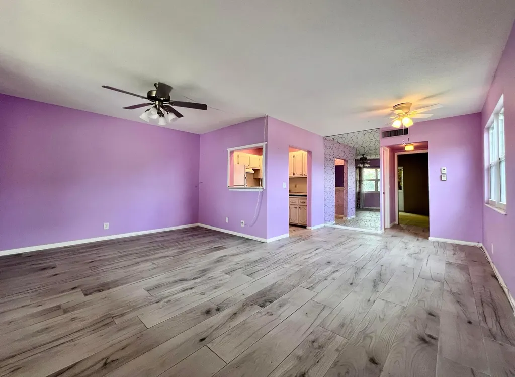 140 Norwich F West Palm Beach FL 33417