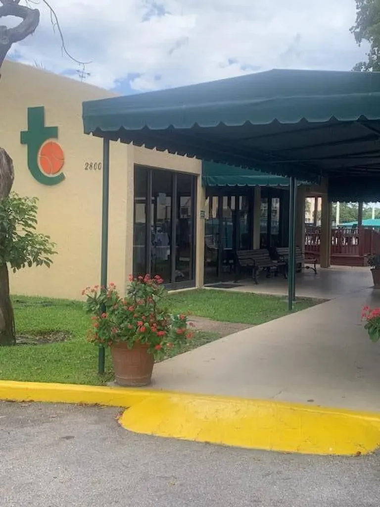 2820 Tennis Club Drive West Palm Beach FL 33417