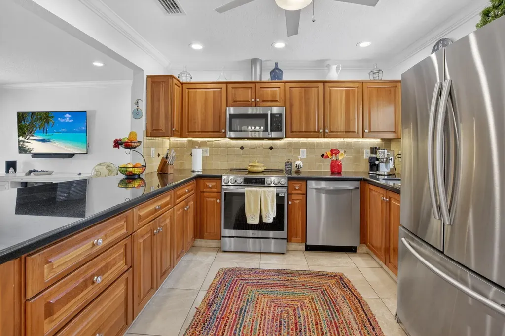 468 W Ocean Avenue Boynton Beach FL 33435