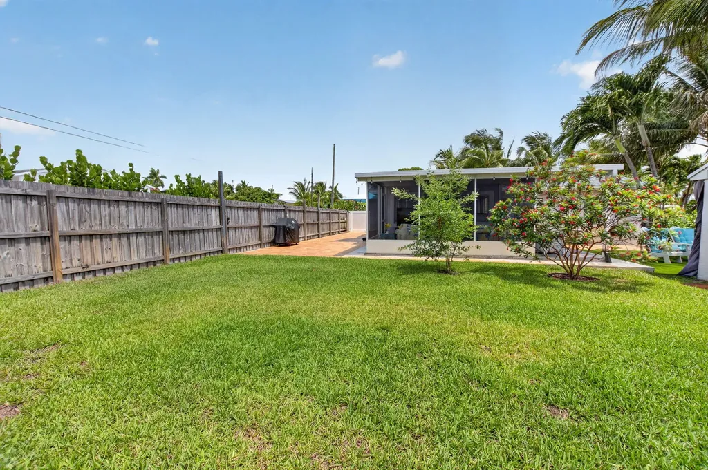 468 W Ocean Avenue Boynton Beach FL 33435