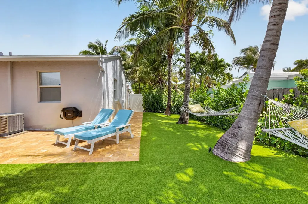 468 W Ocean Avenue Boynton Beach FL 33435