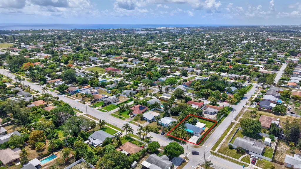 468 W Ocean Avenue Boynton Beach FL 33435