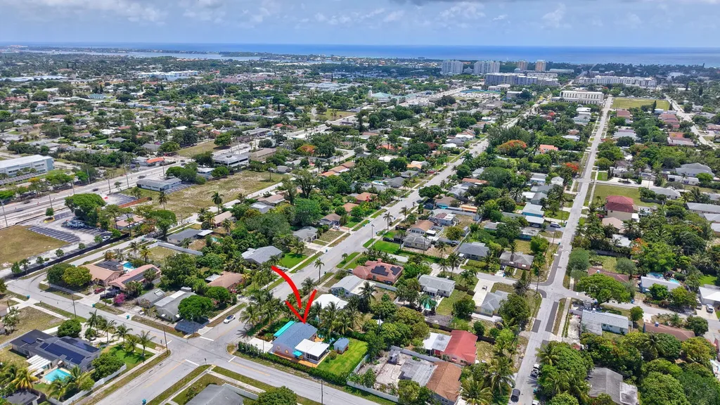 468 W Ocean Avenue Boynton Beach FL 33435